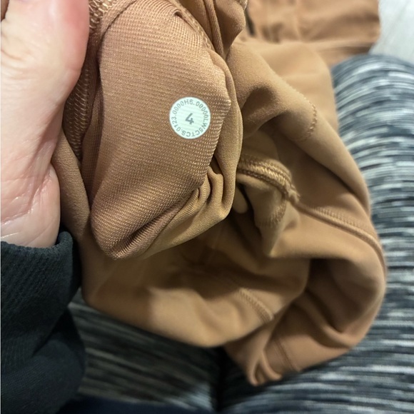 Lululemon align - Picture 3 of 3